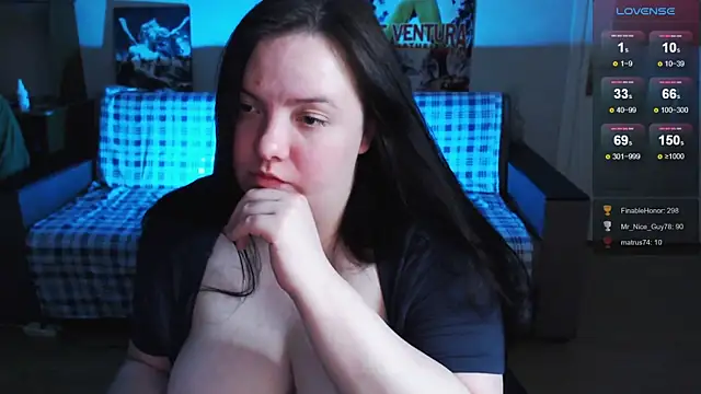EmillyBones webcam