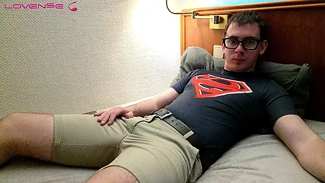 tommy_lidds (M young) - 🔥🔥🔥You can make me cum🔥🔥🔥