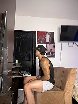 Kenny_romano
