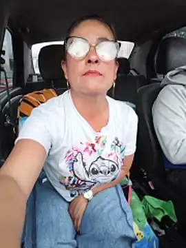 Aurora_levi webcam