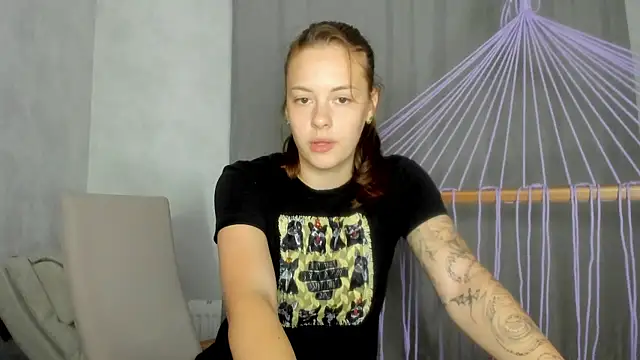 why_again_me webcam