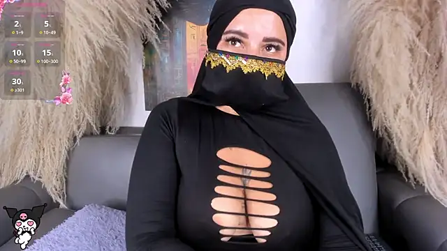 alanna_sahir webcam
