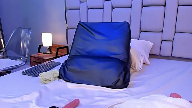 Lia_owenss webcam
