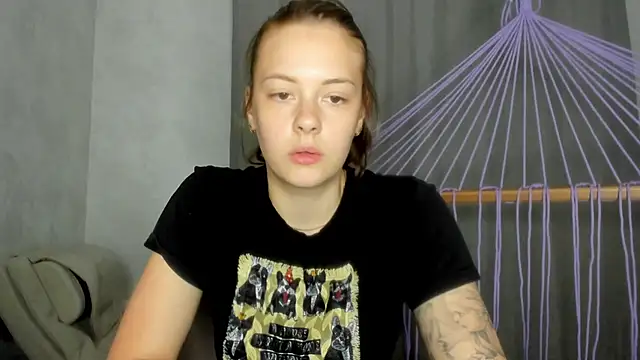 why_again_me webcam