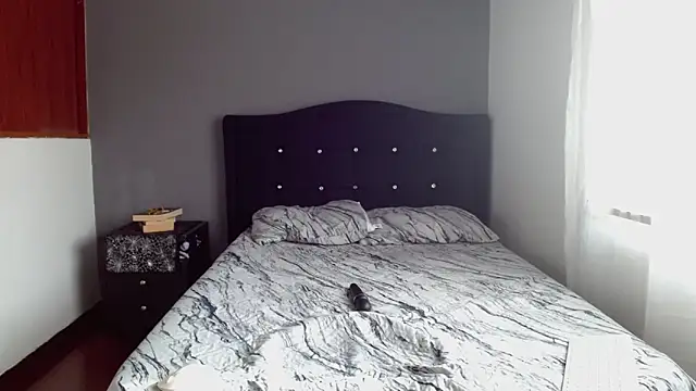 Emilia_1995 webcam