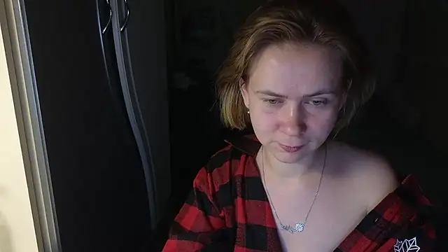 Riley_Roo webcam