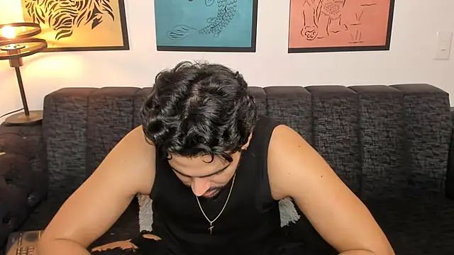 brad_martin (Ask my age) - NAKED AND HARD DICK