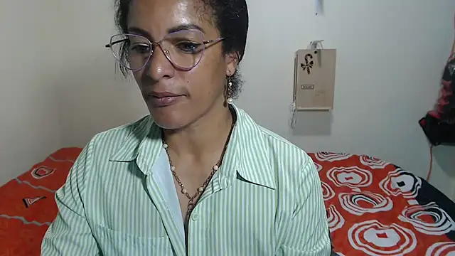 kateleyagrey webcam