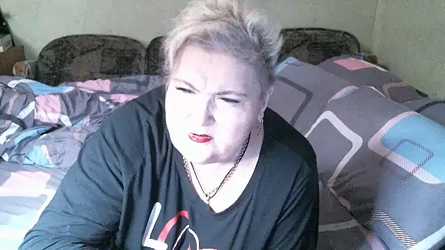 lana555 - Lana555's free webcam - UK Sex Cams