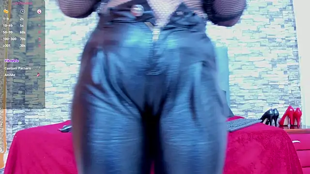 VickyJohnson1 live sex cam