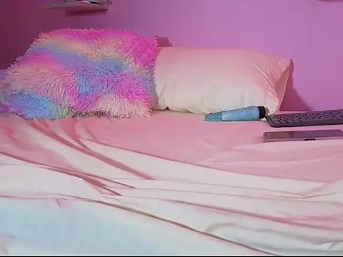 Sharlott_g22 webcam