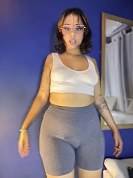 LeylaKnox webcam