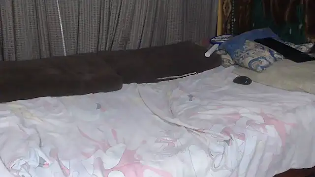 MOTHER_AND_SON09 webcam