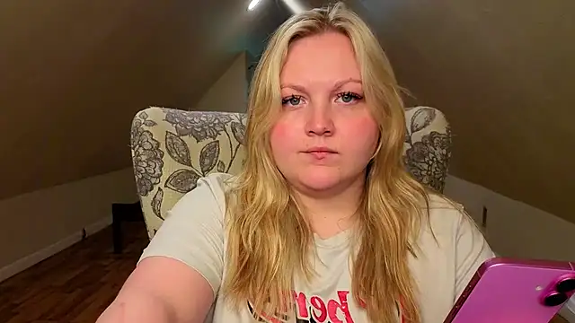 PhatAssBlond