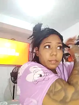 emma_purple_ webcam