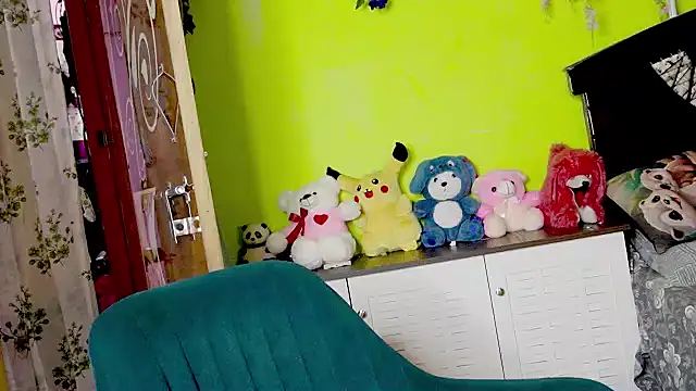 sexyhoney27 webcam