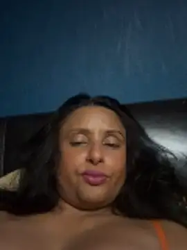 Angelaarayexx webcam