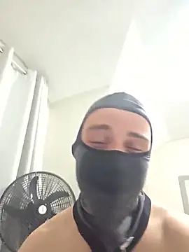 JamesGarnerreal webcam