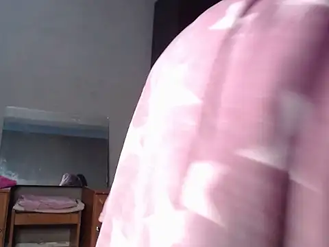 Lovelyboobs01 webcam