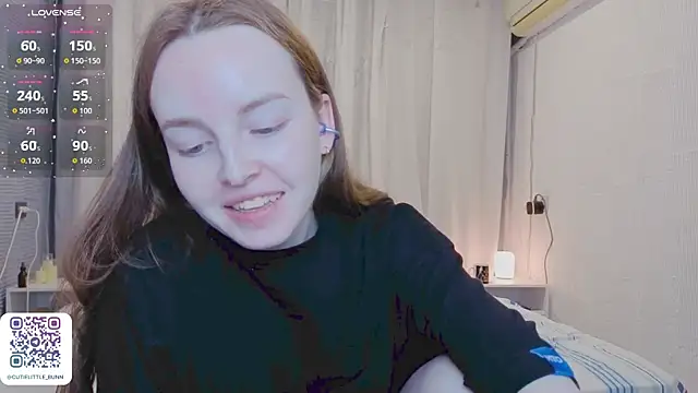 bae_cake_ webcam