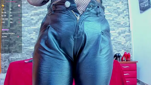 VickyJohnson1 webcam