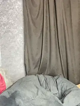 Lola_Hale webcam