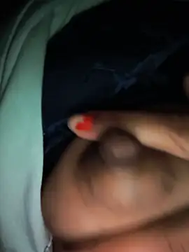 cute_simmy0 webcam