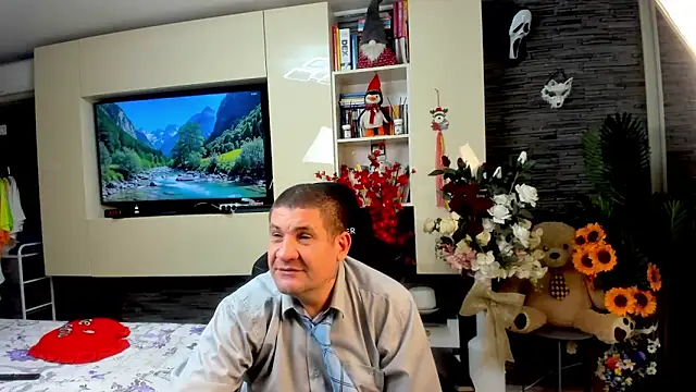 SpartacusDaddy48 webcam
