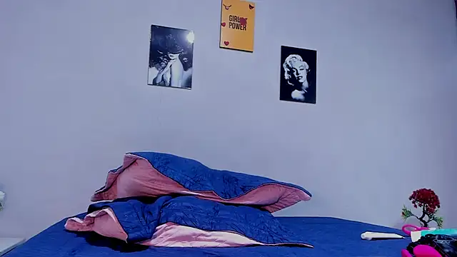 sexynova_93 webcam