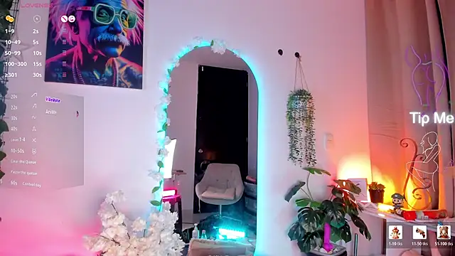 NahomyVega webcam