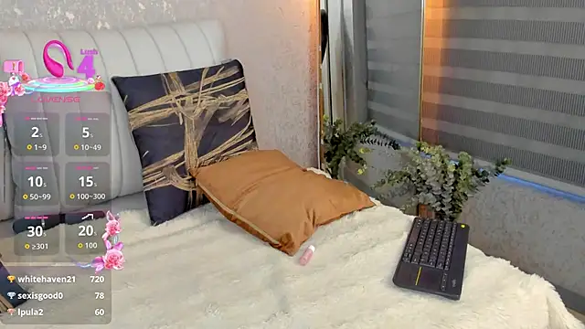 EmmaFerrary webcam stripchat model stream image
