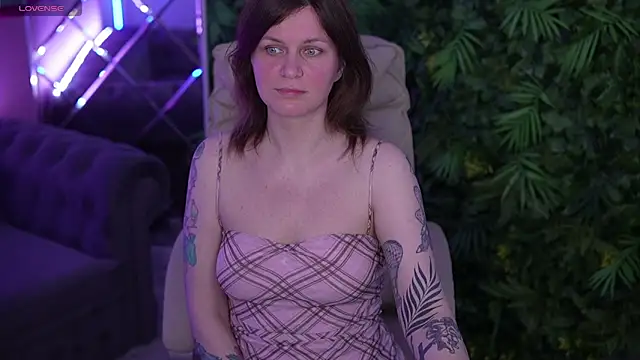 TinaMelt webcam