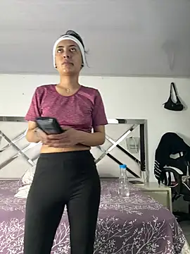 maybelline69 webcam