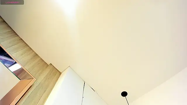 Helenn_Moore webcam