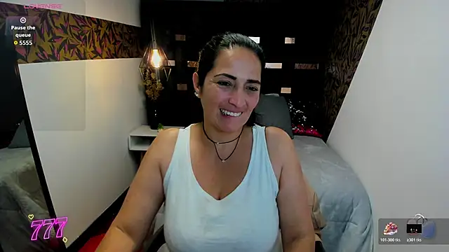 KatteMilf webcam
