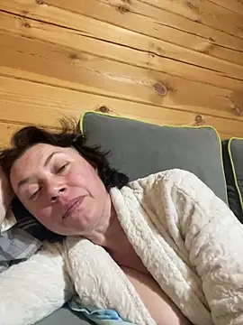 Kiramagic live sex cam