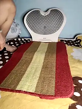 Zu_naa webcam