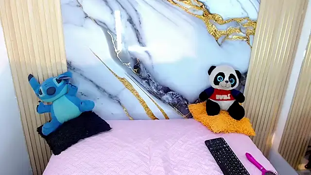 natashaislerxxx webcam