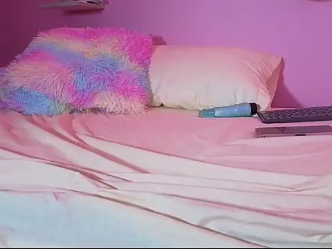Sharlott_g22 webcam