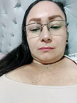 milly_sanchez webcam