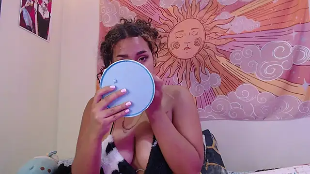 EimyVelvet webcam
