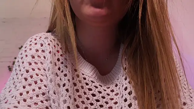 MonicaAsis webcam