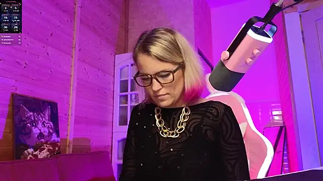 Lady_Shine webcam