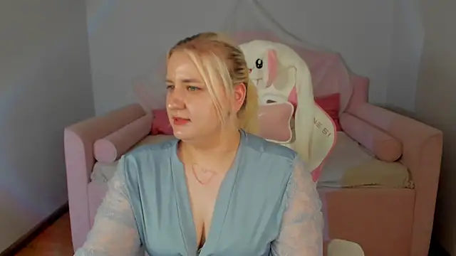 LioraArdyn webcam