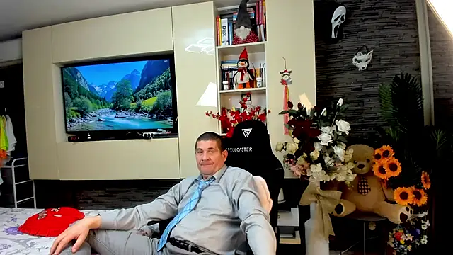 SpartacusDaddy48 webcam