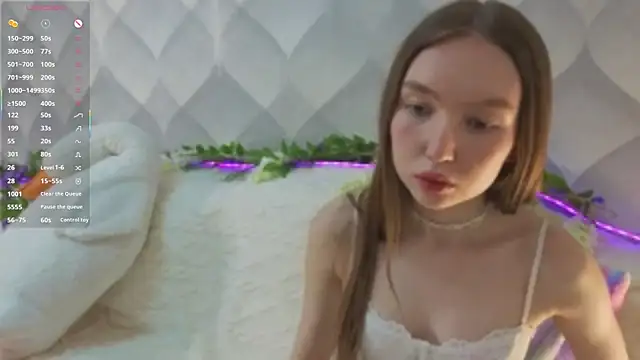 ElfredaTupy webcam