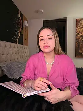 alirawrz - Alirawrz's free webcam - UK Sex Cams