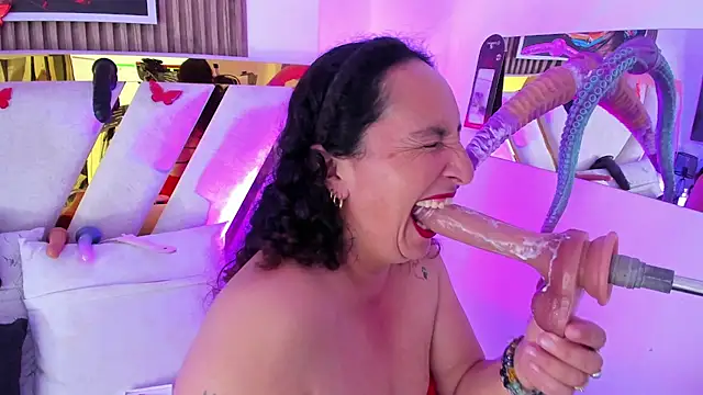 Luna_Naughty1 webcam
