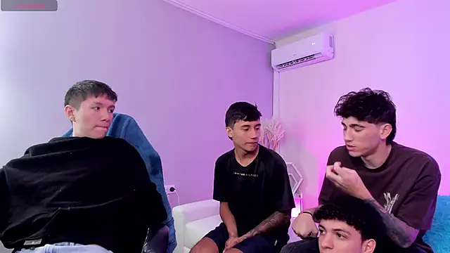 Handsomeboyss19 webcam