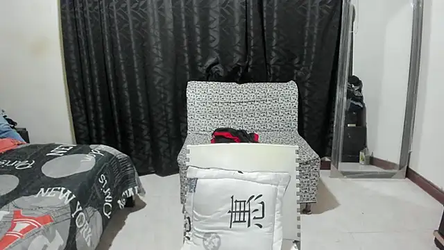 youth_lust69 webcam